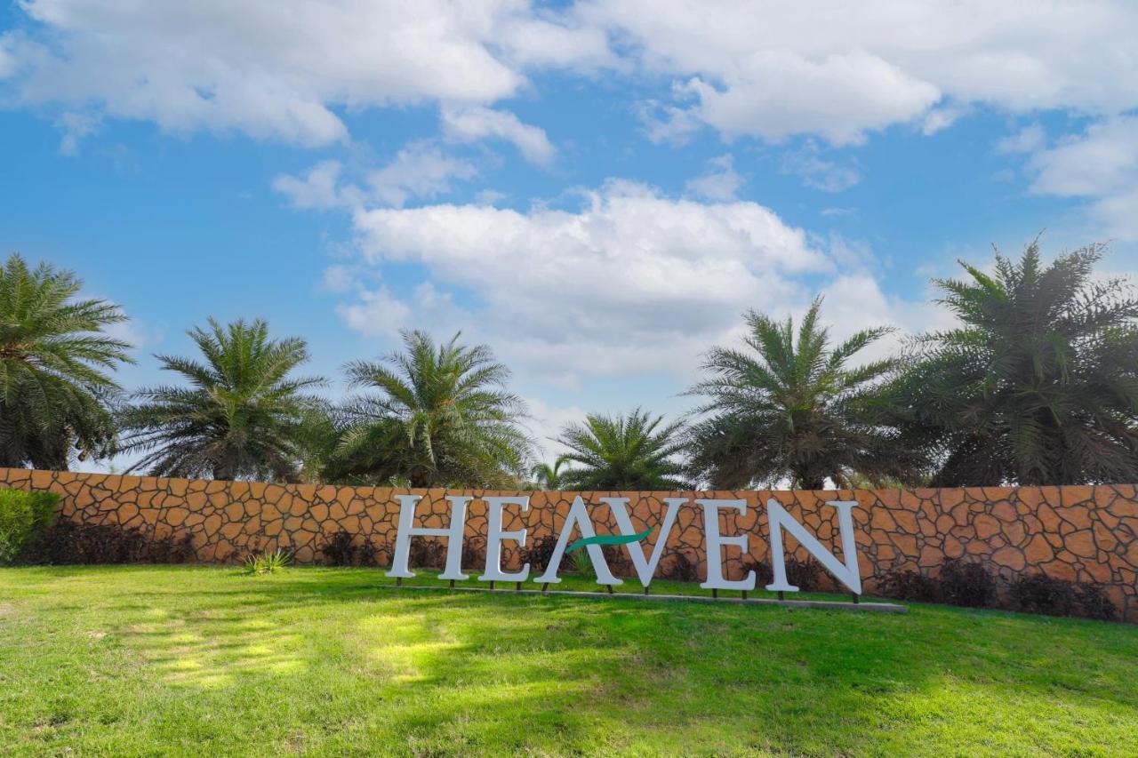 Club Heaven Palanpur Hotel Exterior foto