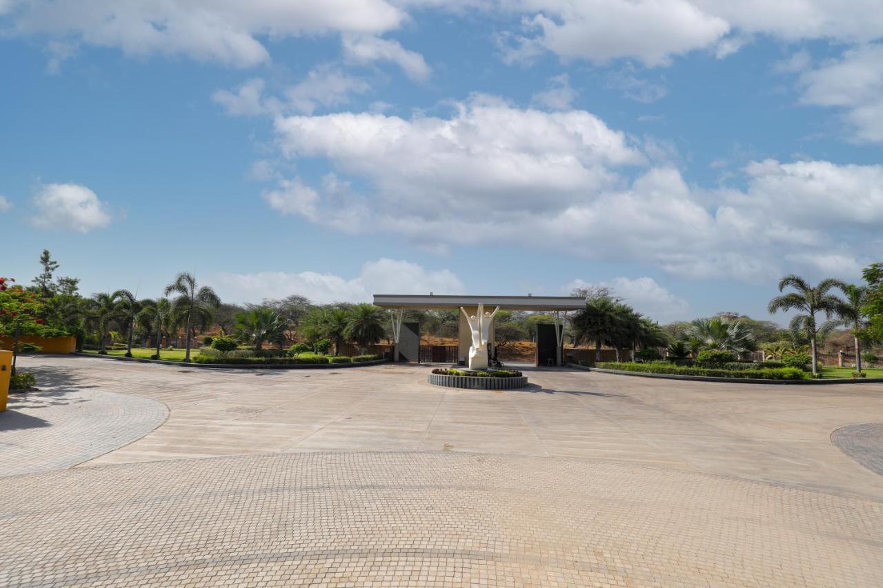 Club Heaven Palanpur Hotel Exterior foto
